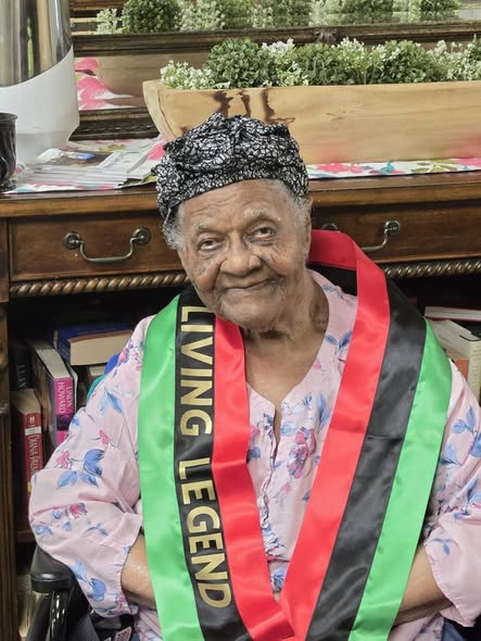 A picture of living legend Clemmie Truevillian